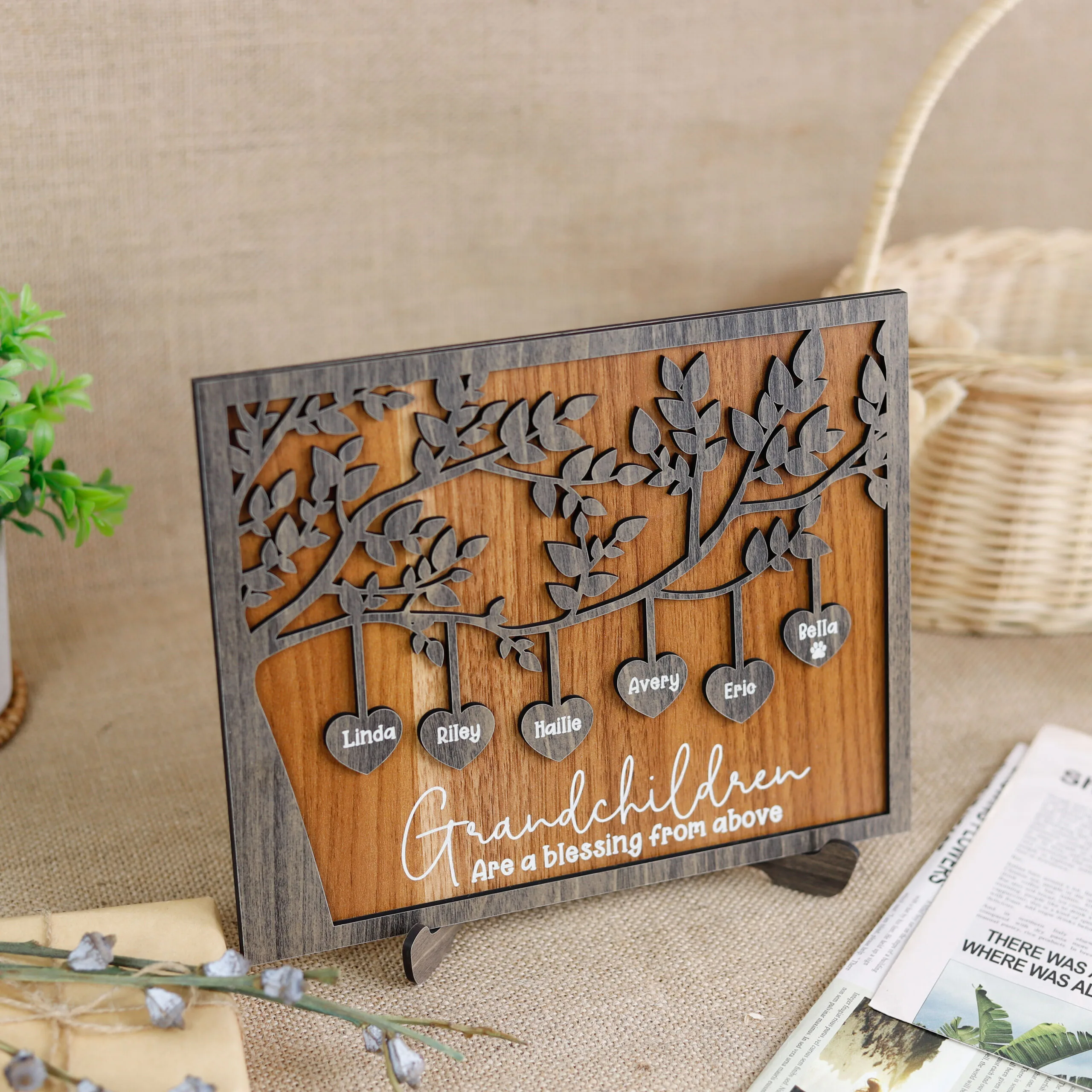 High-quality wooden family tree with 3D engraved grandchildren's names on the wall - Image 9