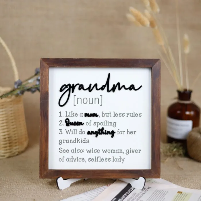 Personalized Mother’s Day Handprint Sign - Custom Wooden Keepsake Gift for Mom