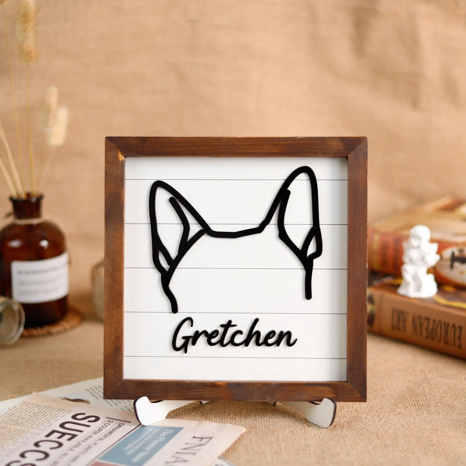 Personalized Pet Ears Line Art Wood Sign - Custom Keepsake Gift for Dog & Cat Lovers