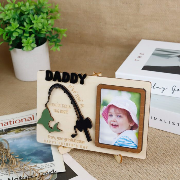 Custom Fishing Photo Frame for Dad| Gift for Father’s Day| Personalized Dad Fishing Frame| Engraved Fishing Picture Frame - Image 3