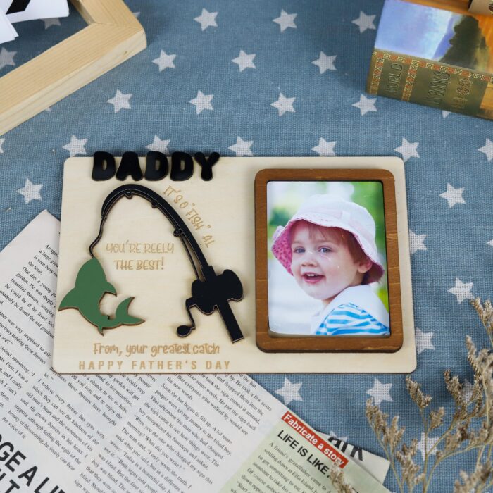 Custom Fishing Photo Frame for Dad| Gift for Father’s Day| Personalized Dad Fishing Frame| Engraved Fishing Picture Frame - Image 8