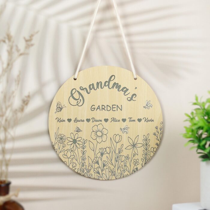 Grandma’s Garden Birth Flower Plaque | Personalized Family Flower Sign for Grandma’s Love |  Custom Grandma’s Garden Sign with Kids’ Names