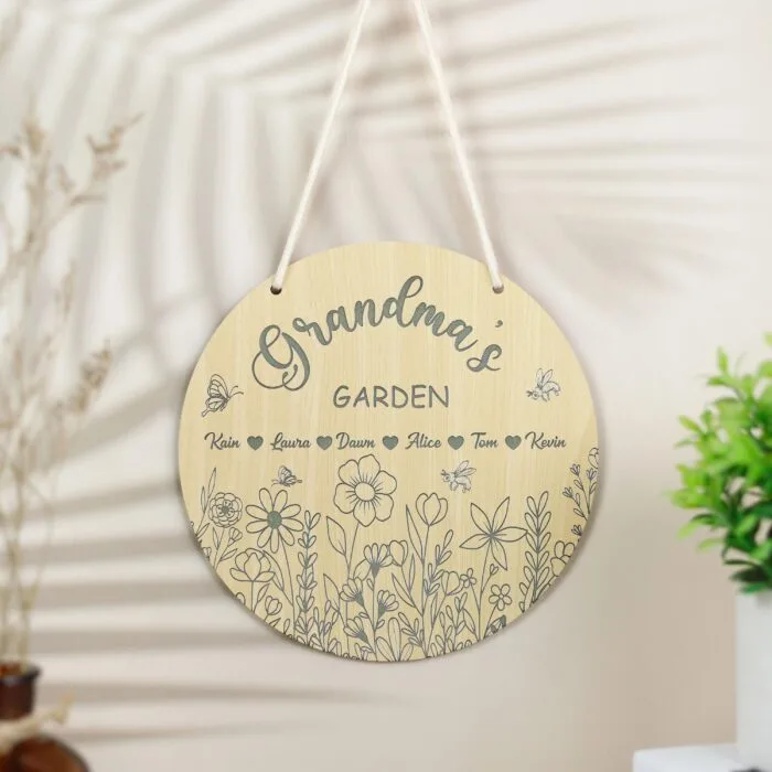 Grandma’s Garden Birth Flower Plaque | Personalized Family Flower Sign for Grandma’s Love | Custom Grandma’s Garden Sign with Kids’ Names