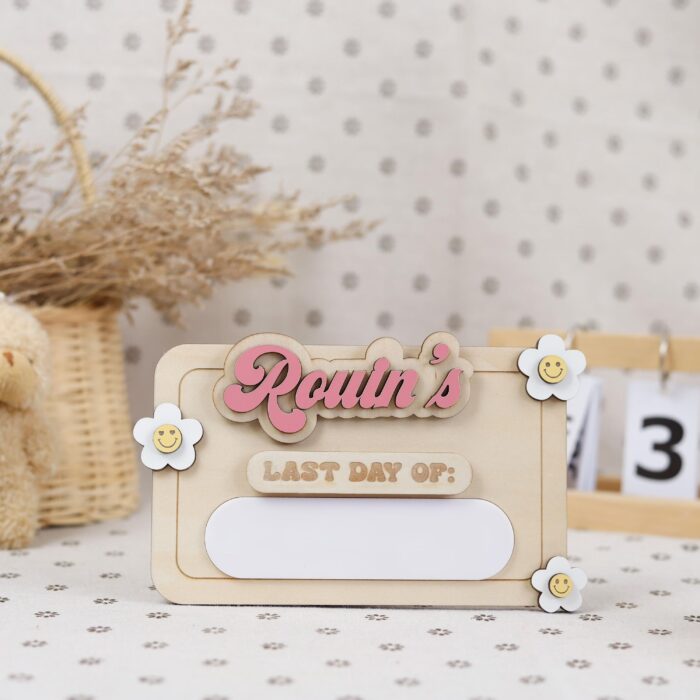 Personalized School Milestone Sign - First & Last Day | Custom Back to School Sign for Preschool & Kindergarten