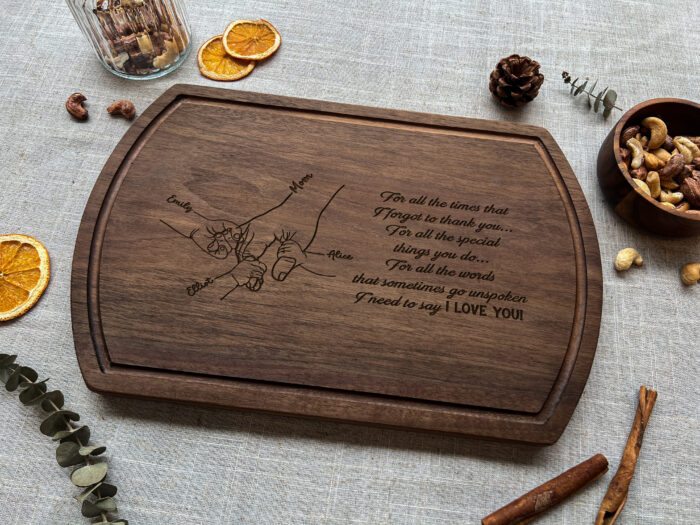 Custom Engraved Mom Cutting Board | Personalized Wooden Cutting Board for Mom | Mom’s Custom Kitchen Board