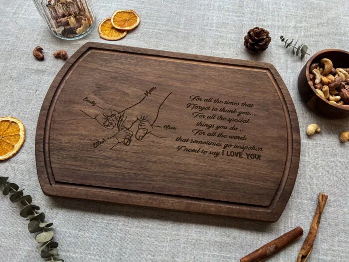 Custom Engraved Mom Cutting Board | Personalized Wooden Cutting Board for Mom | Mom’s Custom Kitchen Board