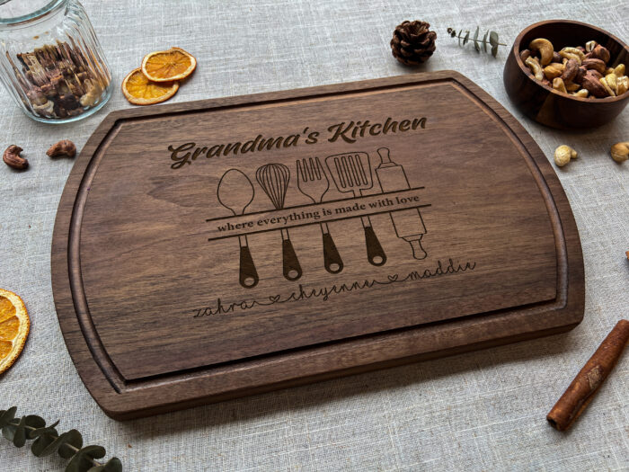 Custom Grandma’s Kitchen Cutting Board | Personalized Grandma’s Kitchen Cutting Board | Grandma’s Kitchen Cutting Board - Image 4